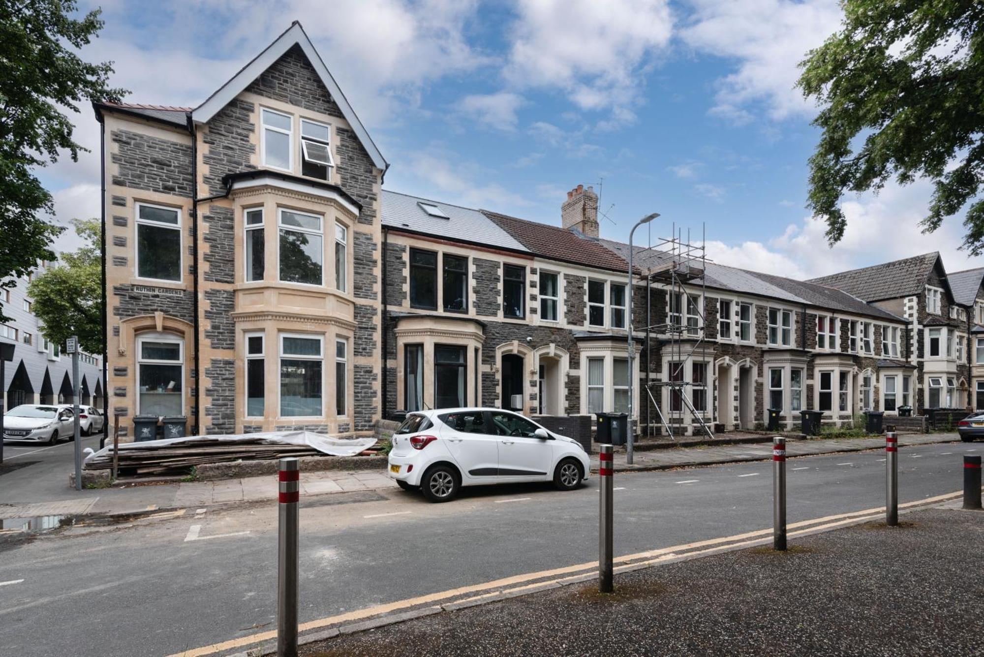 Two Bedroom Apartment In Cardiff City Centre Exterior photo